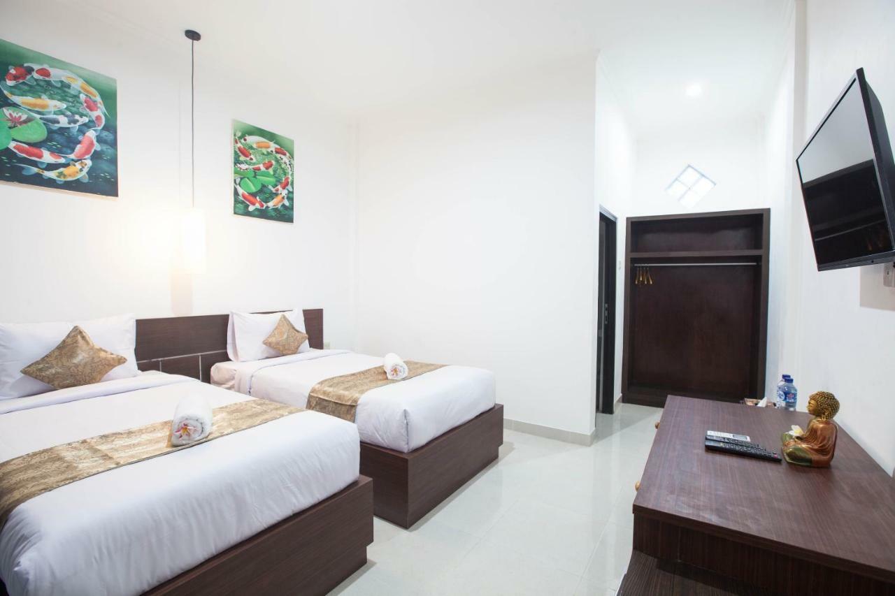 Hotel Yankee Fara 14 à Seminyak Extérieur photo