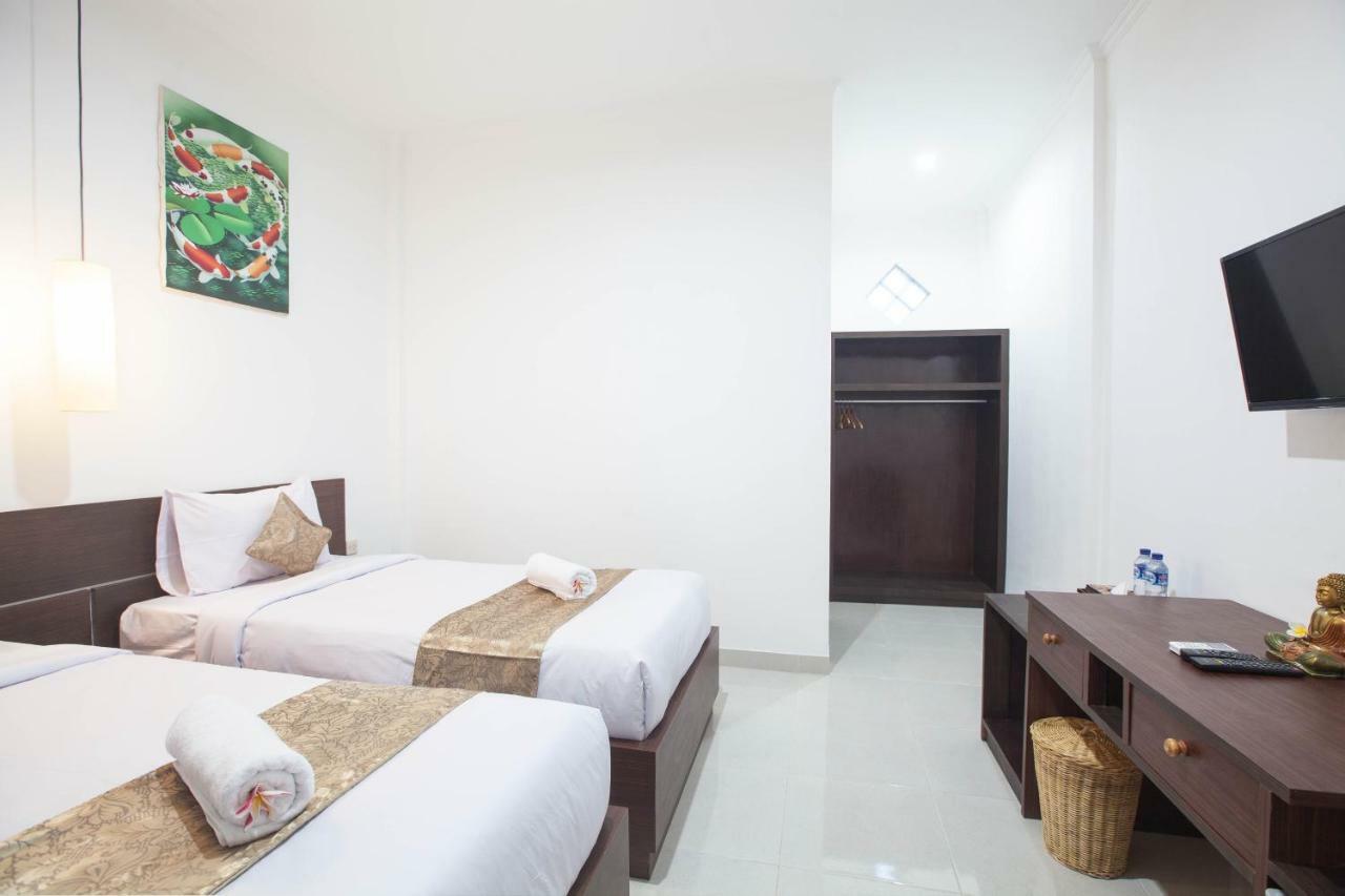 Hotel Yankee Fara 14 à Seminyak Extérieur photo
